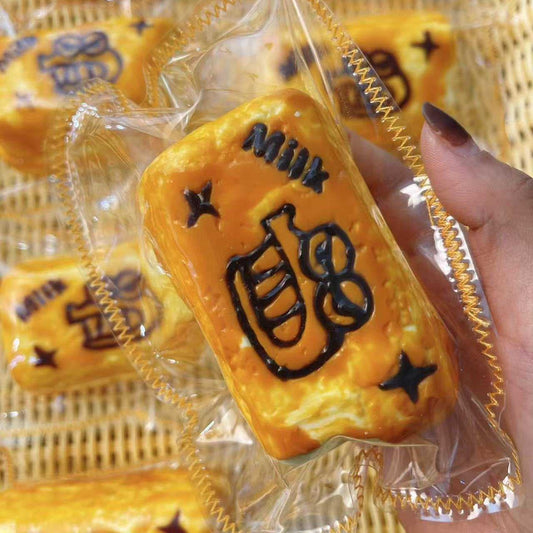 180g ワニ山 ポケットクリームパン スクイーズ 泥感